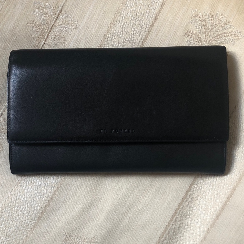 El Portal Minimal Black Leather Clutch